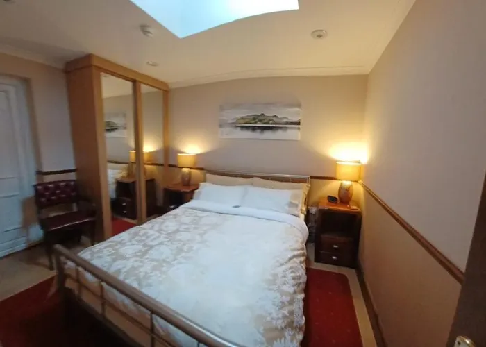 Riverside Escape Keswick 